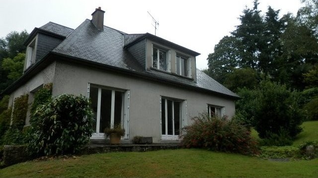 4 Bedroom House Nr To Mortain Mortain -..