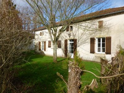 Large Stone Longere To Modernise