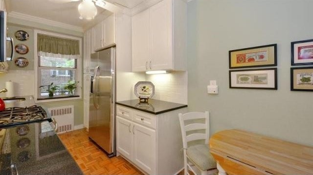 2 bedroom Co-op For Sale: Larchmont.. - 2