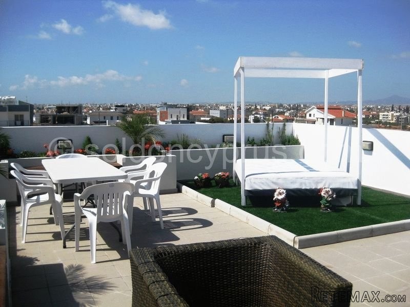 3 Bedrooms - Penthouse - Larnaca - For..