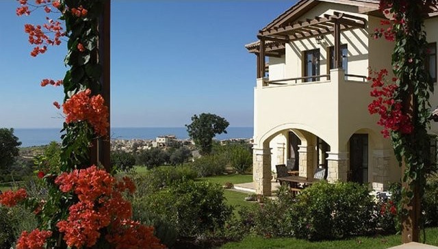 1 Bedroom Apartment, Theseus Village..