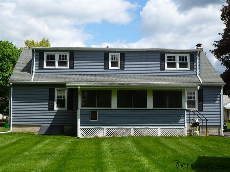3 bedroom House For Sale: 19 Carmen Dr.. - 2
