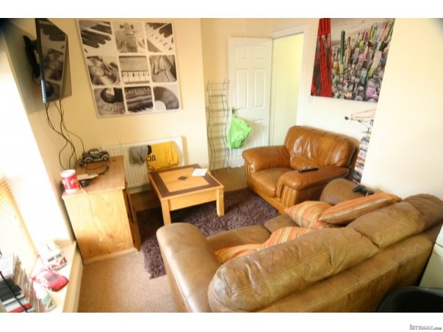 Belle Vue, Penclawdd - SA4 3BY 1.. - 2