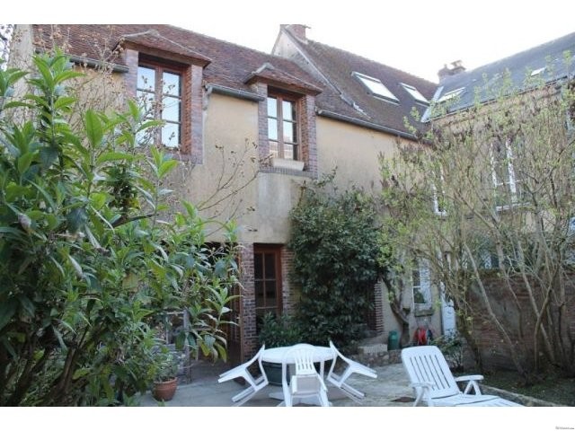 Large Family Home in Village Centre