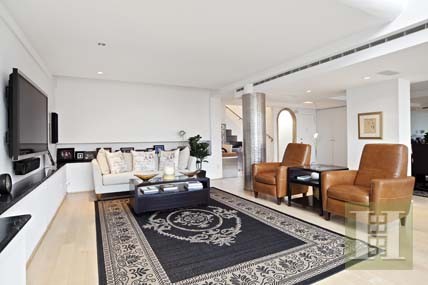 3 bedroom Apartment For Sale: 230.. - 2