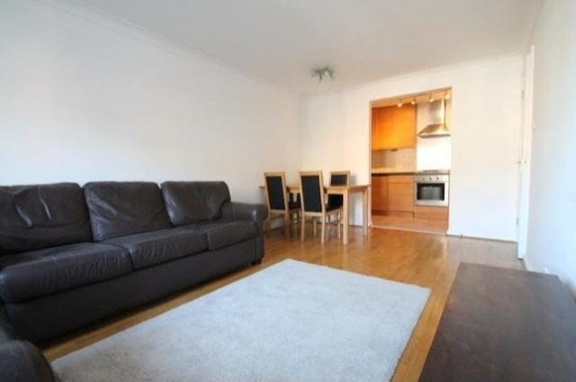 2 bed flat to rent - 2