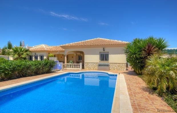 4 Bedroom Villa For Sale In Arboleas..