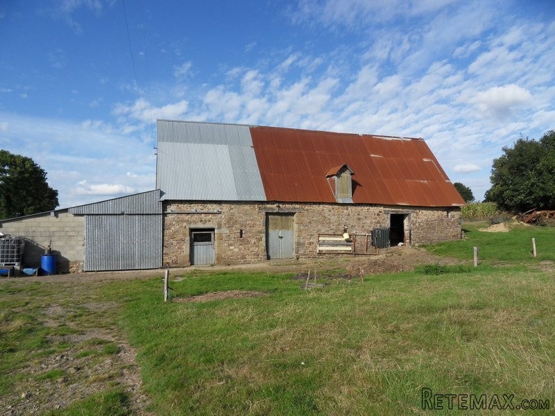 Country Hose with Outbuilding - 2