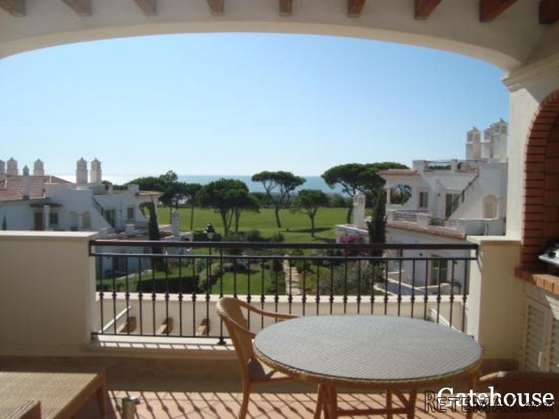 Dunas Douradas Apartment With Sea Views..