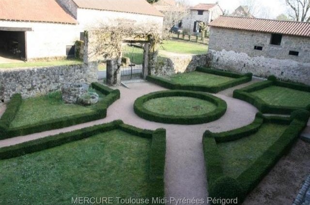 5 bedroom Manor House For Sale: 24360.. - 2