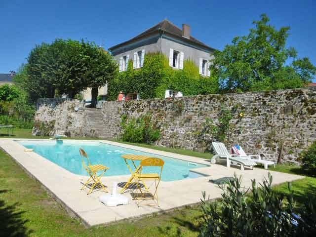 Prestige Property Of A Beautiful 5-Bed.. - 2