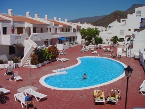 2 bedroom Apartment property for sale..