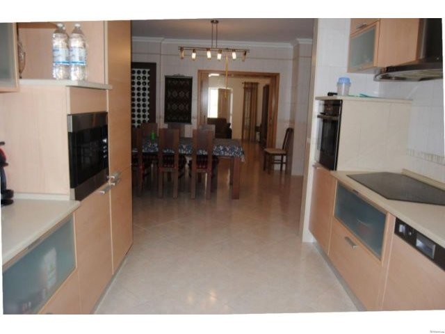 1553 - 3 bedrooms apartment with yard.. - 2