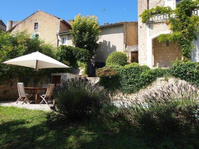 4 bedroom Character For Sale: 86000 A..