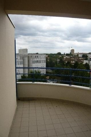 4 bedroom Flat For Sale: 86440 POITIERS - 2