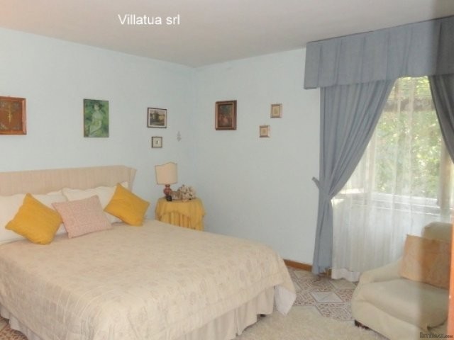 Village/town House - For Sale - North..