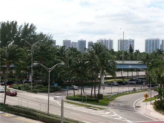 19201 COLLINS AVE # 438 Sunny Isles..
