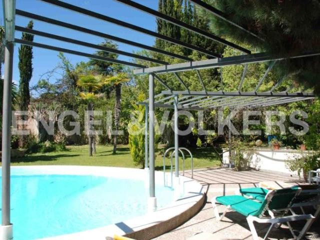 Large spaces and privacy, Alella - 2