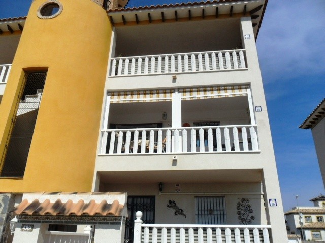 End 2 bedroom apartment for sale Cabo.. - 2