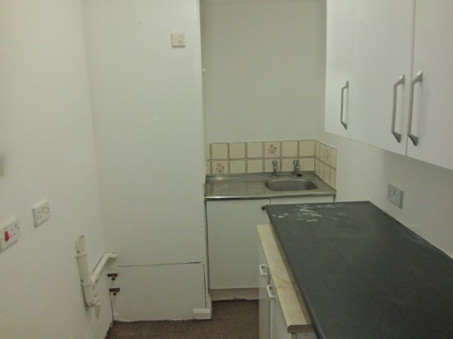 1 bedroom flat in Eastchurch, SHEERNESS - 2