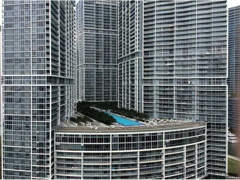 2 bedroom Flat For Sale: 801 Brickell.. - 2