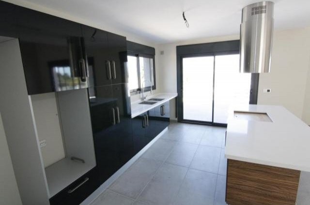 4 Bedrooms - Villa - Alicante - For Sale - 2