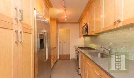 3 bedroom Apartment For Sale: 555.. - 2