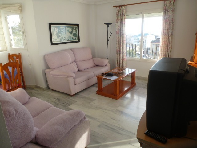 2 Bed Apartment for sale in Benalmadena.. - 2