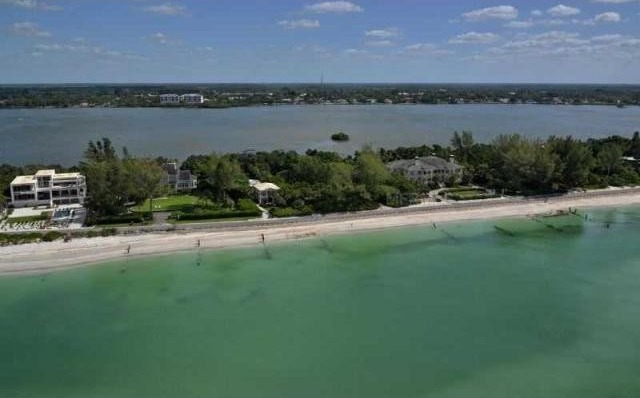 Land For Sale: 728 N Casey Key Rd.. - 2