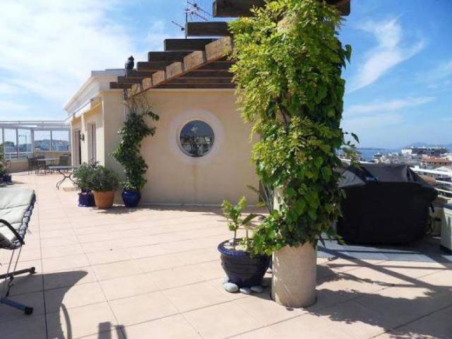 Apartment - for sale - 3 Bedroom - 145..