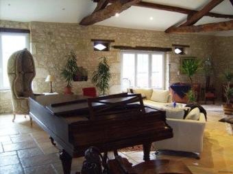 Fabulous Traditional Country Stone.. - 2
