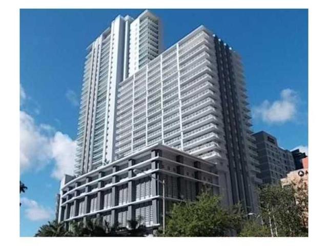 2 bedroom Flat For Sale: 1250 S MIAMI..