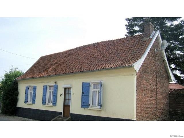 2 Bedroom Farm House For Sale