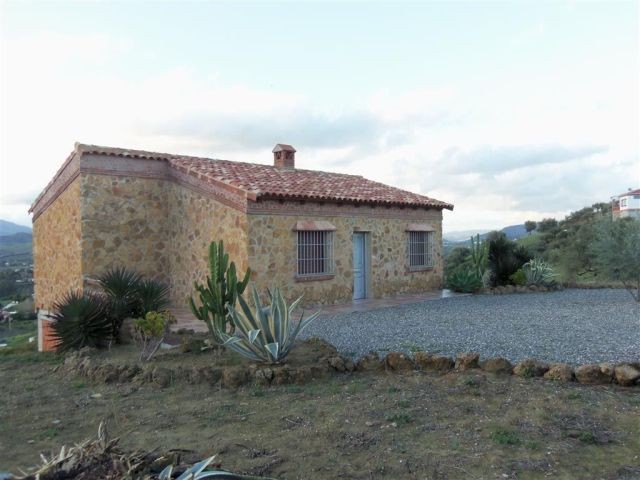 Villa - Newly built 2 bedroom, 1..
