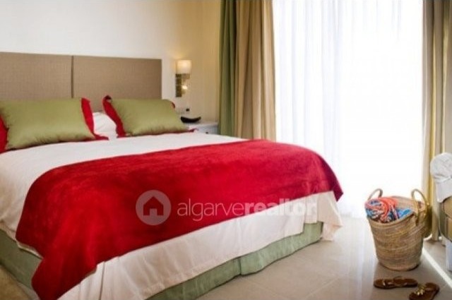 3 Bedroom Apartment In Vilamoura Golf