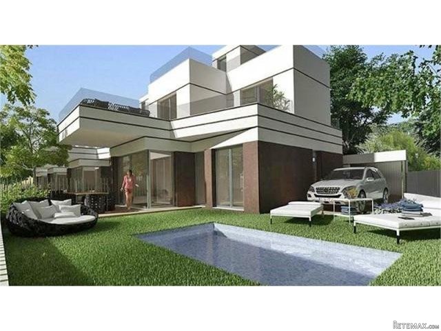 3 bedroom Villa For Sale: Detached..