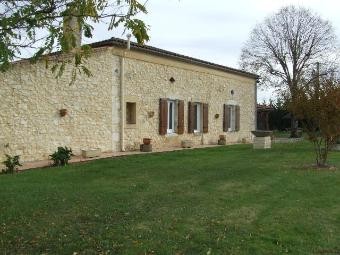 Only 2km From A Bastide Village With..