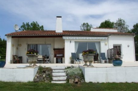 Stone House For Sale St Jean D Angely - 2