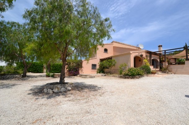 5 Bed 3 Bath Villa Javea 2*