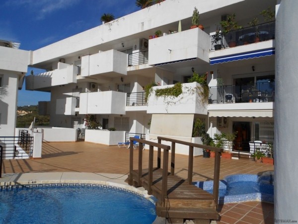 2 bed Apartment in RIVIERA DEL SOL - 2