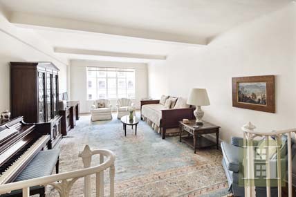 2 bedroom Apartment For Sale: 200 WEST..