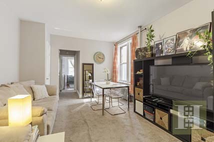 1 bedroom Apartment For Sale: 811..