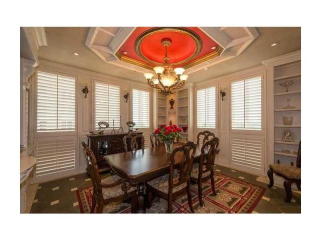 3 bedroom Flat For Sale: 600 CORAL WY #.. - 2