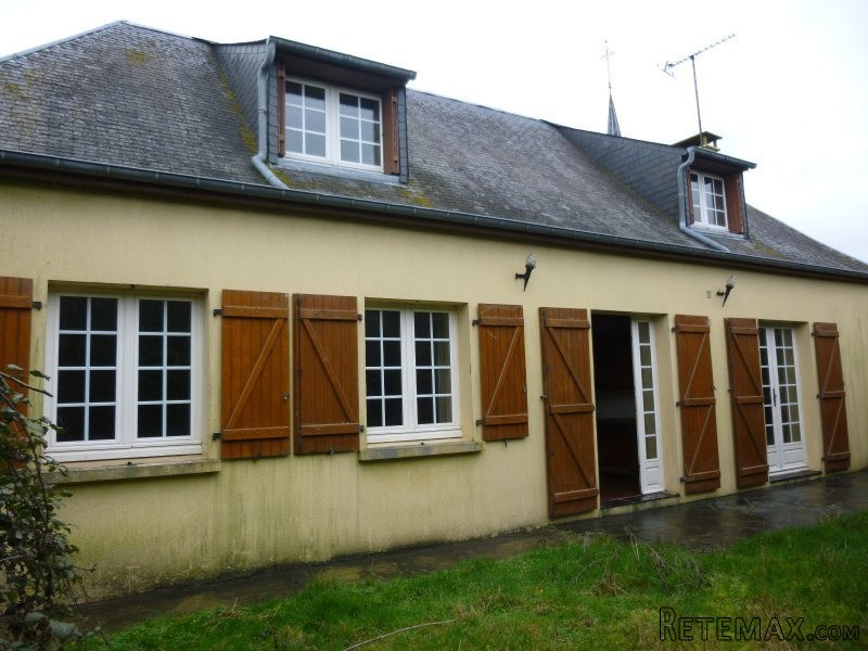 Detached Country House with Outbuildings