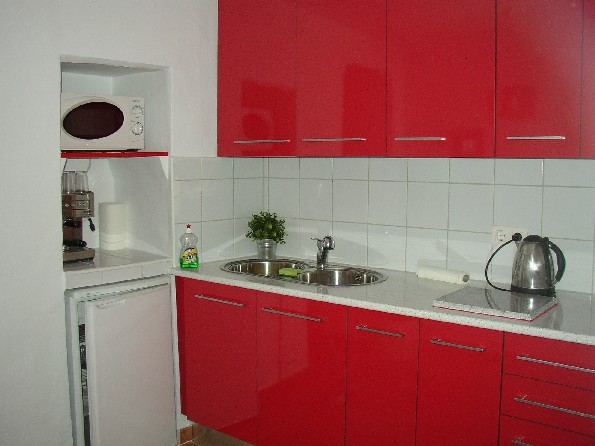 Town House - A spacious 3 level.. - 2