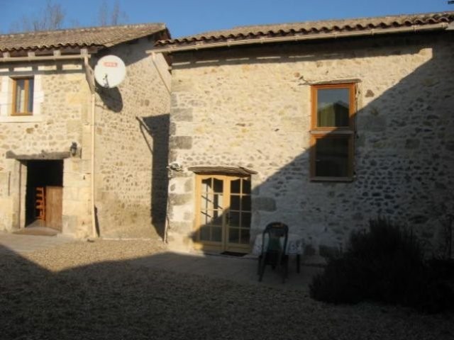 3 Bedroom Barn Conversion With Two.. - 2