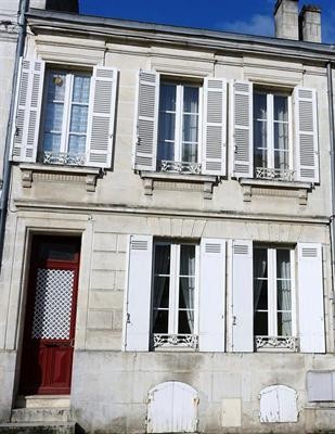 Town House 5 Rooms