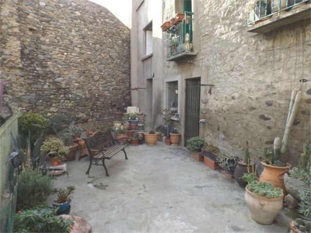 Ravissante Maison De Village Avec Cour..