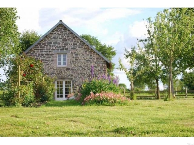 Beautiful Family House with Land - 2