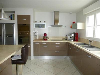 5 Bedrooms - House - Poitou-Charentes -.. - 2